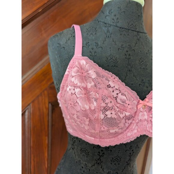 Victorias Secret Pink Lace Unlined Demi Underwire Bra Size 36D - Picture 3 of 6